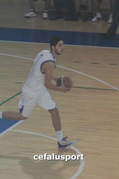 120129 Aquila 075_tn.jpg